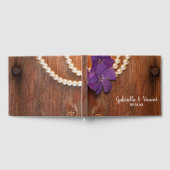 Paarse Periwinkle Pearls Barn Wood Country Weddens Gastenboek (Volledig)