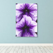 Paarse Petunias Triptiek Wall Art Canvas Afdruk (Insitu (Houten vloer))