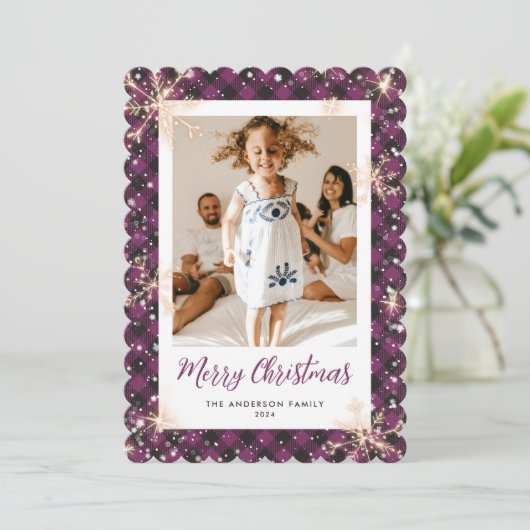 Paarse Plaid Sneeuwvlok Foto Vrolijk Kerstfeest Feestdagenkaart (Staand voorkant)