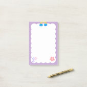 Paarse plakbriefjes  post-it® notes (Op bureau)