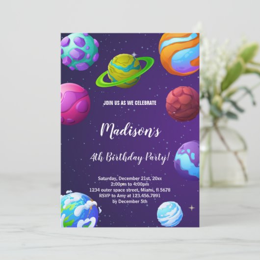 Paarse Planeten Verjaardagsuitnodiging Kaart (Staand voorkant)