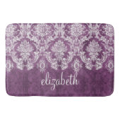 Paarse Plum Grunge Damask Patroon met naam Badmat (Voorkant)
