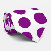 Paarse Polka Dots Pattern on White Stropdas (Opgerold)