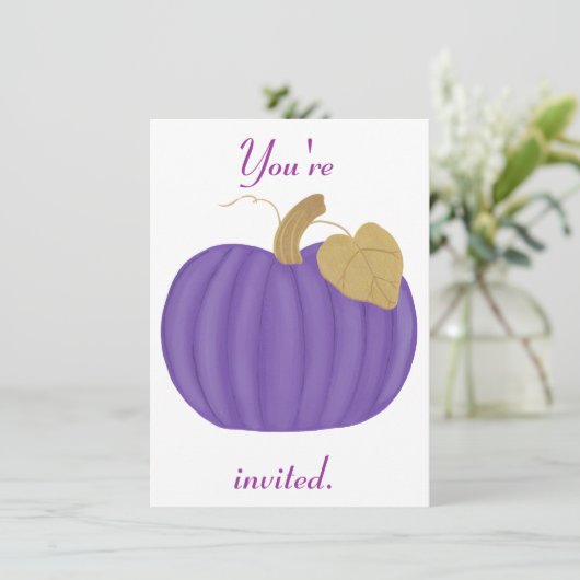 Paarse pompoen Halloween huwelijksuitnodigingen Kaart (Staand voorkant)