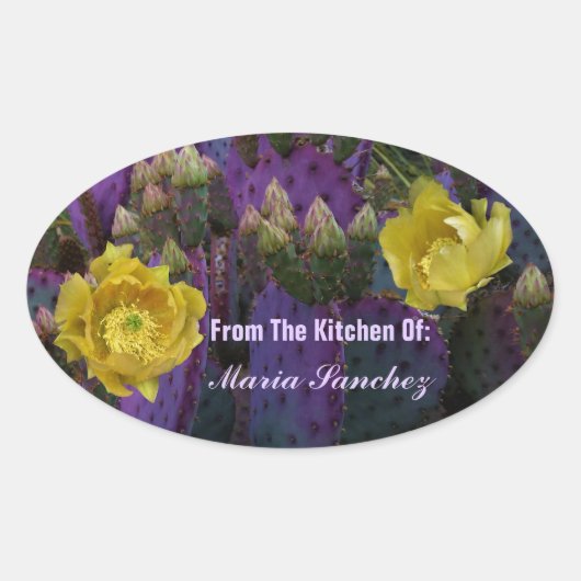 Paarse Prickly Pear Opuntia Cactus Yellow Flowers Ovale Sticker (Voorkant)