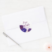 Paarse Pruim Violet Bloemen Bruiloft Liefde & Beda Ronde Sticker (Envelop)
