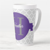 Paarse Quatrefoil Aangepaste latte Mok (Rechterhoek)