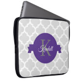 Paarse Quatrefoil-laptophoes Laptop Sleeve (Voorkant Rechts)