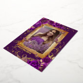 Paarse Quinceanera Foto Roos Gouden Vlinder Folie Uitnodiging (Gedraaid)
