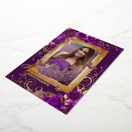 Paarse Quinceanera Foto Roos Gouden Vlinder Folie Uitnodiging (Gedraaid)