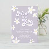 Paarse retro Daisy Five is een vibe verjaardag Kaart (Staand voorkant)