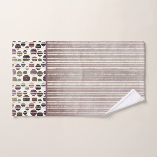 Paarse Retro Modern Polka Dots Bad Handdoek (Handdoek)