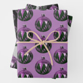 Paarse Retro Style Christmas Art Wrapping Paper (In situ)