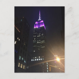 Paarse Rijk NYC Night Skyscraper Briefkaart