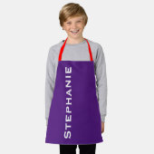 Paarse, rode bandjes, jumbo naam, schort (Gedragen)