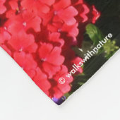 Paarse, rode en witte jaarbloemen fleece deken (Hoek)