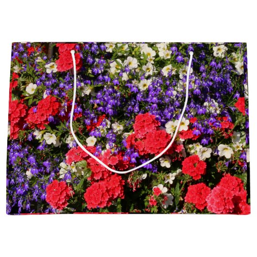 Paarse, rode en witte jaarbloemen groot cadeauzakje (Voorkant)