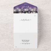 Paarse roestige houten slingerlichtjes bloemige br all in one uitnodiging (Buitenkant)