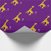 Paarse Roller Skating Funny Giraffe Cadeaupapier (Hoek)
