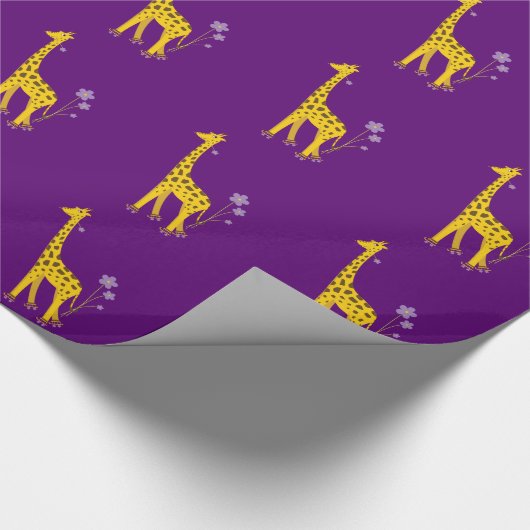 Paarse Roller Skating Funny Giraffe Cadeaupapier (Hoek)