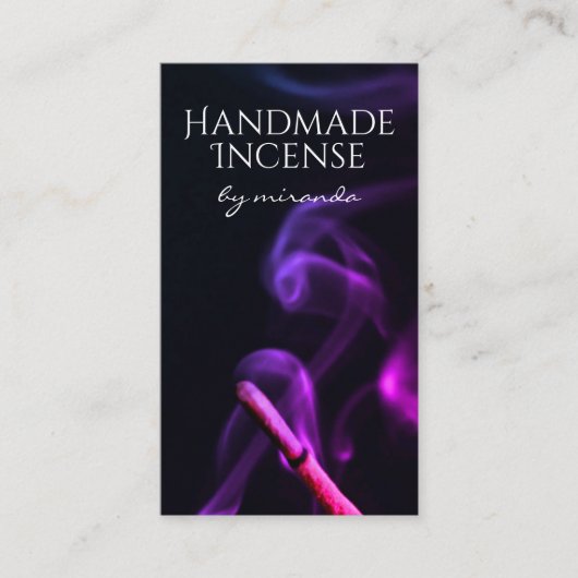 Paarse rookhandwerktuigen voor het aanzetten tot k visitekaartje (Voorkant)