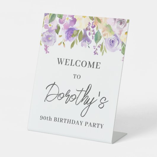 Paarse Roos Bloemen 90e Verjaardag Welkom Reclamebord Met Voetstuk (Voorkant)