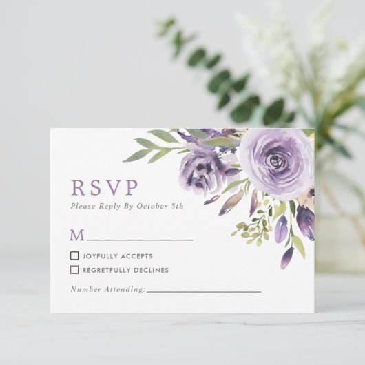 Paarse Roos Bloemen Bruiloft RSVP Kaart (Staand voorkant)