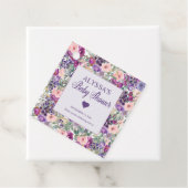 Paarse Roze Bloemenkleed voor Baby Shower voor Mei Bedankjes Labels (In situ)