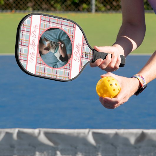 Paarse Roze Geruit & banners met naam/fase Pickleball Paddle (Insitu)