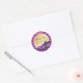 Paarse, roze, gouden bruiloft gepersonaliseerd dan ronde sticker (Envelop)