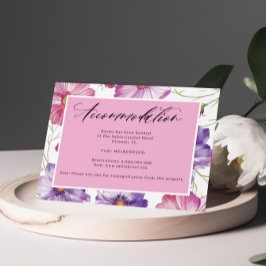 Paarse roze handgeschreven accommodatie informatiekaartje