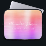 Paarse Roze Metallic Monogram Zakelijk Laptop Sleeve<br><div class="desc">Moderne Gouden Paarse en Roze Regenboog Pastel Ombre Girly Make Up en Hair Beauty Salon Faux Metallic Roestvrij Elegant Monogram Promotionele Laptoptas of Sleeve Promotionele (promo) reclame Hoesje. Dit stijlvolle professionele zakelijke computer hoesje kan worden aangepast aan uw monogrammed script handtekening naam en functie van de functie of functie op...</div>