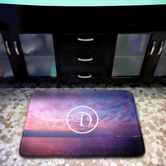 Paarse roze oceaanzonsondergang aangepast monogram badmat