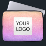 Paarse Roze Pastel - Custom Logo Promotional Laptop Sleeve<br><div class="desc">Gouden,  Paarse en Roze Ombre Pastel Modern en Professional Faux Glitter en Sparkle Elegant Custom Logo Promotional Corporate Laptop Bag of Sleeve Promotioneel Hoesje voor een Beauty Industry Gift. Dit hoesje kan worden aangepast om uw bedrijf of zakelijke logo op te nemen.</div>
