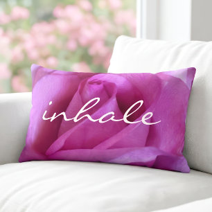 Paarse Roze Roos Foto Inademen Citaat Script Vet Kussen