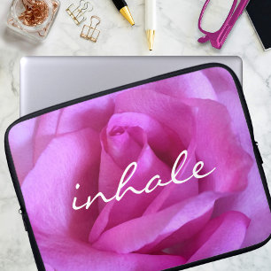 Paarse roze roos foto inhaleren citaat modern vet laptop sleeve