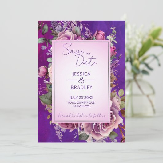 Paarse roze  rozen elegante bruiloft save the date (Staand voorkant)