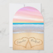 Paarse roze strand bruiloft 2 harten zand bruiloft kaart (Achterkant)