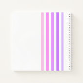 Paarse & Roze Verticale Strepen Monogram Notitieboek (Achterkant)