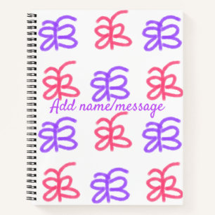 Paarse roze vlinder doodle patroon naam toevoegen notitieboek