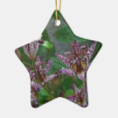 Paarse roze, witte, gestreept orchidee als bloem keramisch ornament (Links)