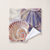 Paarse roze zeeschelpen op houten waterverf bad handdoek (Wasdoekje)