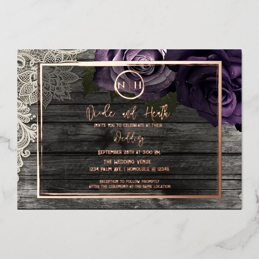 Paarse Rozen Grijs hout en Rustic Wedding Folie Uitnodiging (Voorkant)