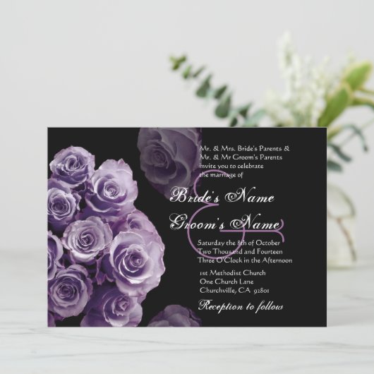 Paarse Rozen Uitnodiging tot bruiloft (Staand voorkant)