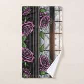 Paarse rozen van het raam - gothische stijl bad handdoek (Handdoek)