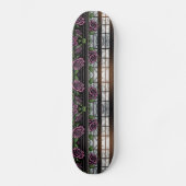 Paarse rozen van het raam - gothische stijl persoonlijk skateboard (Voorkant)