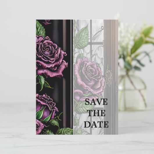 Paarse rozen van het raam - gothische stijl save the date (Staand voorkant)