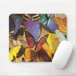 paarse rubberen oranje vlinder met kleurrijke trop muismat