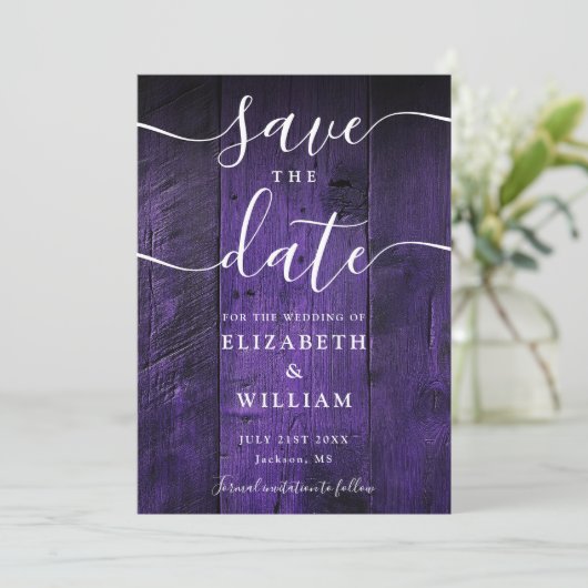 Paarse Rustieke Schuur Hout Boho Chic Foto Huwelij Save The Date (Staand voorkant)