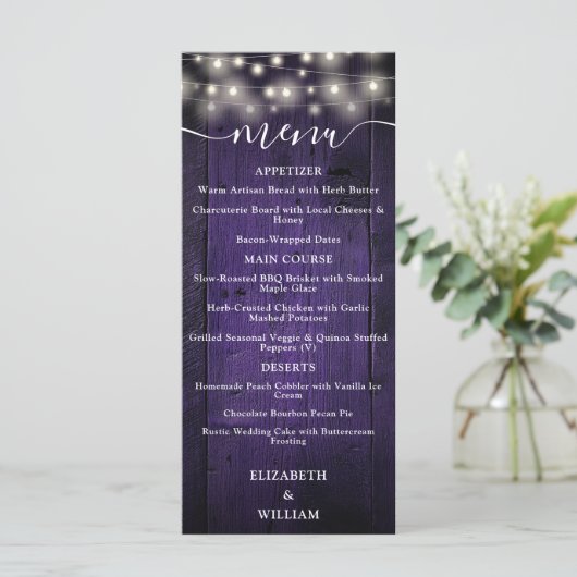 Paarse Rustieke String Lights Schuur Hout Wedding Menu (Staand voorkant)